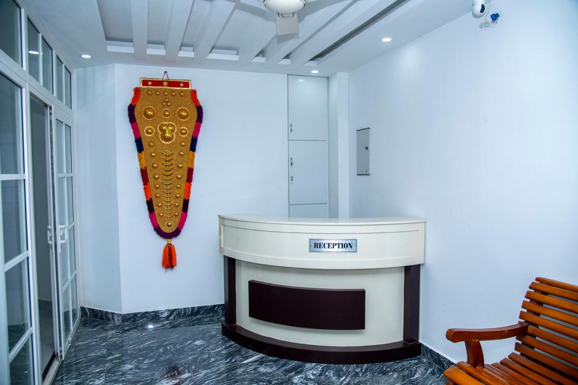 Eagle Heights Resort Pirmed Bagian luar foto