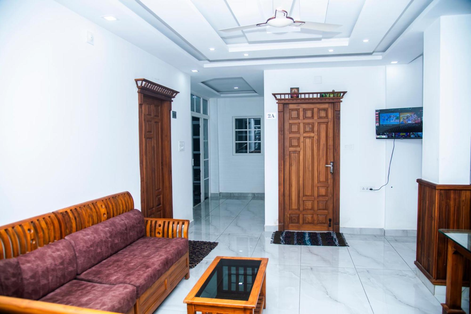 Eagle Heights Resort Pirmed Bagian luar foto